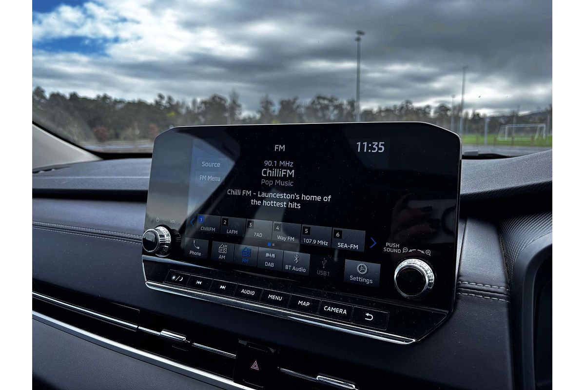 2024 Mitsubishi Outlander PHEV Exceed ZM