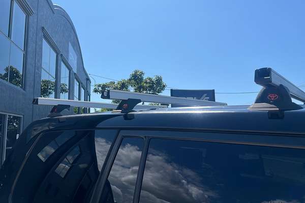 2014 Toyota Landcruiser Sahara VDJ200R