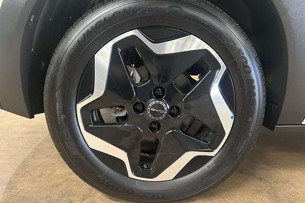 2023 BYD Dolphin Dynamic