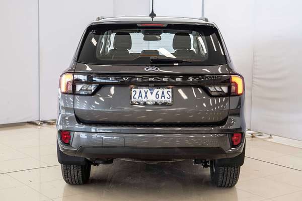 2024 Ford Everest Ambiente 2.0L