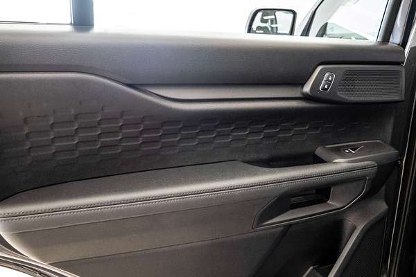 2024 Ford Everest Ambiente 2.0L
