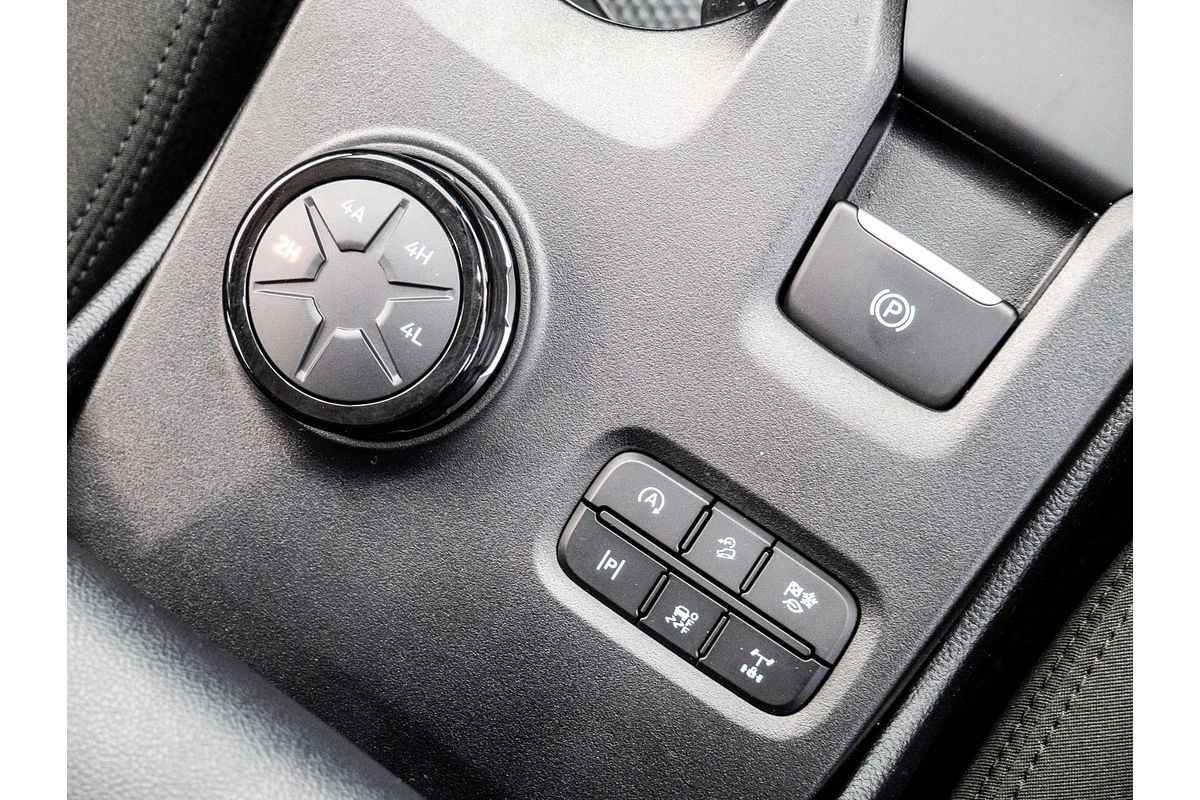 2024 Ford Everest Ambiente 2.0L