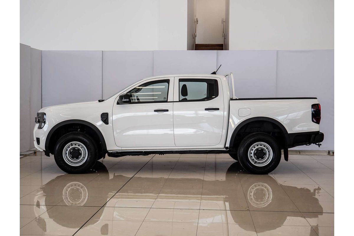 2025 Ford Ranger XL 4X4 2.0L