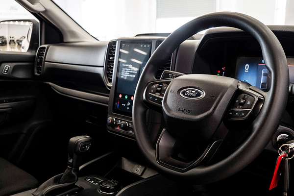 2025 Ford Ranger XL 4X4 2.0L