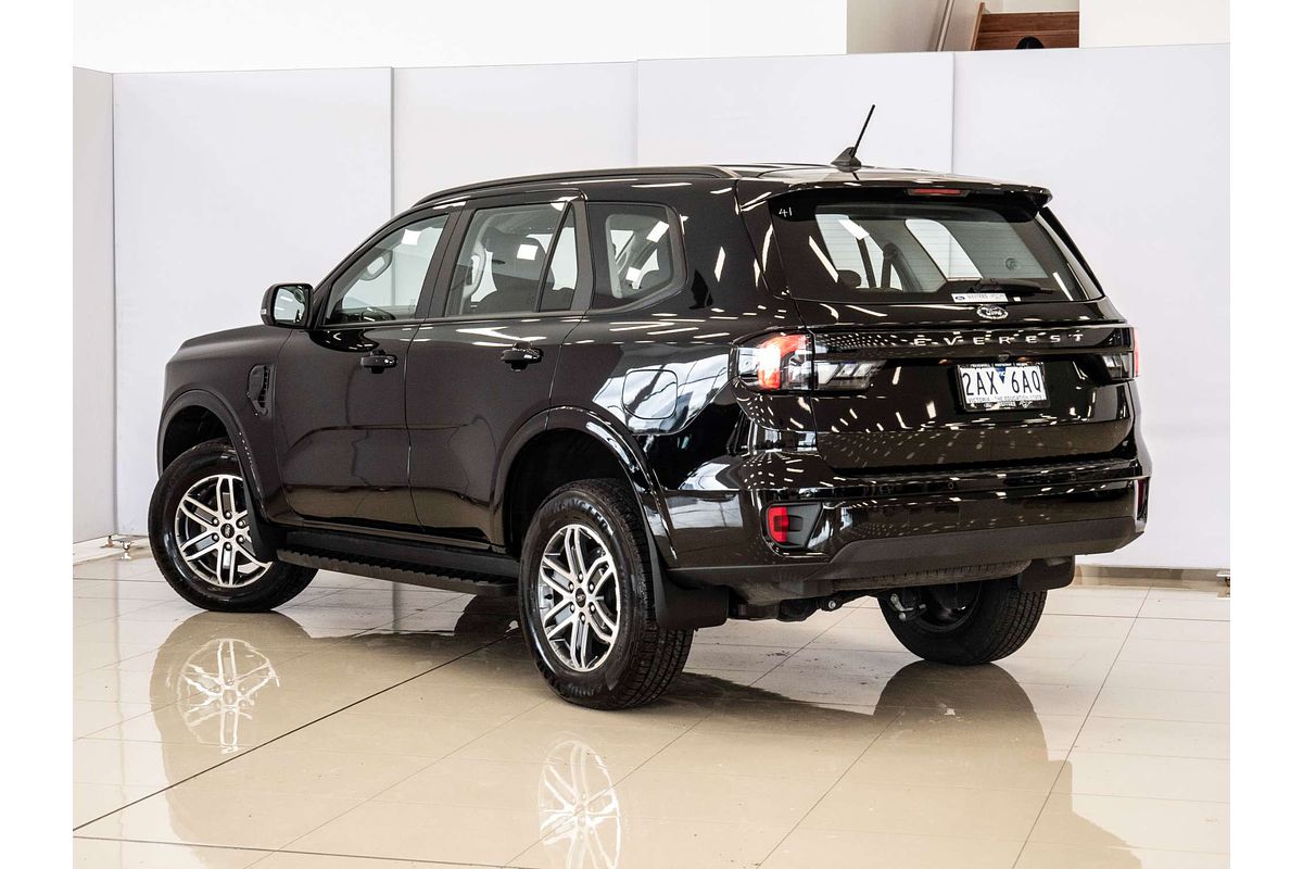 2024 Ford Everest Ambiente 2.0L