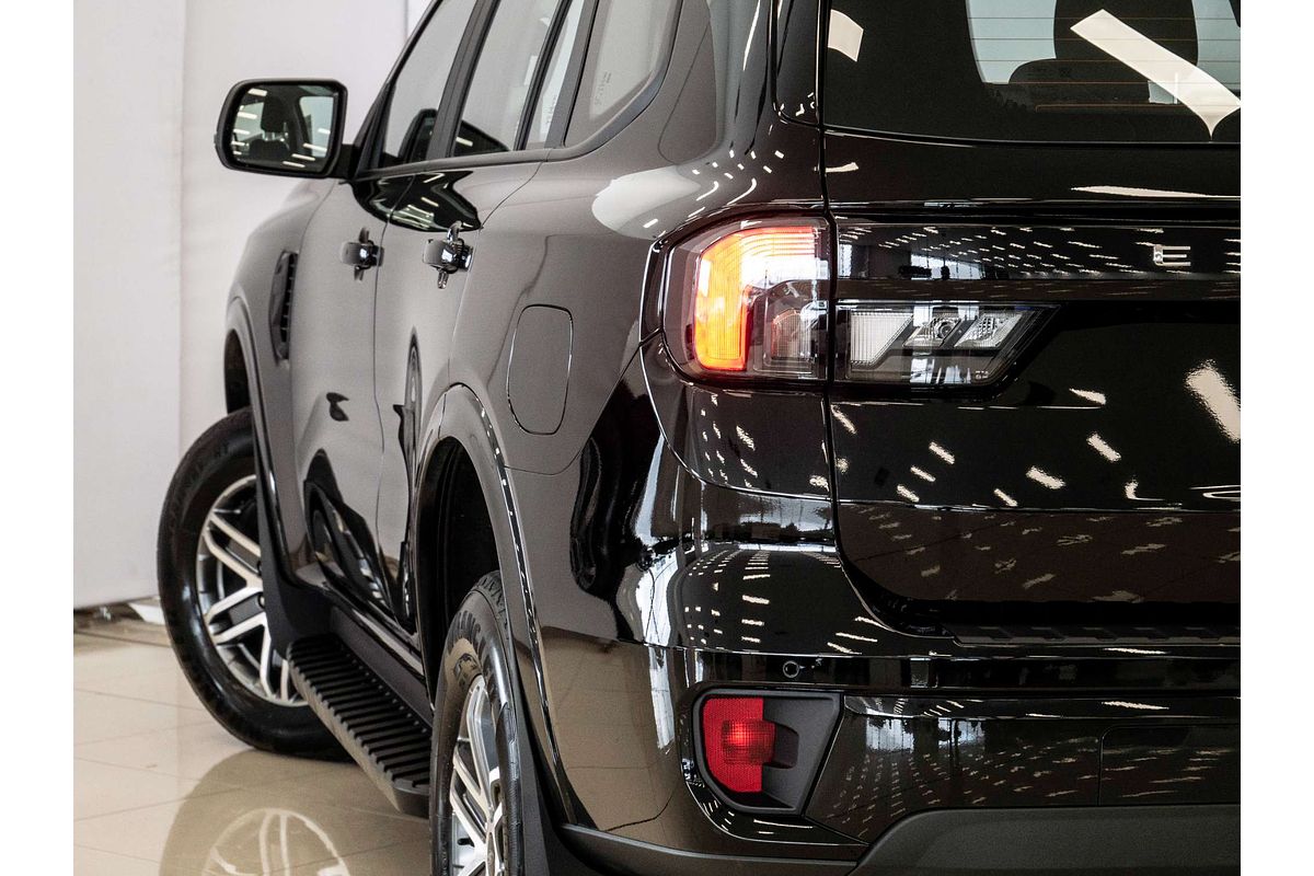 2024 Ford Everest Ambiente 2.0L