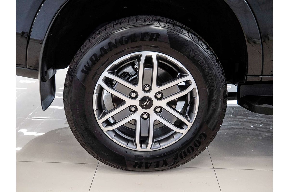 2024 Ford Everest Ambiente 2.0L