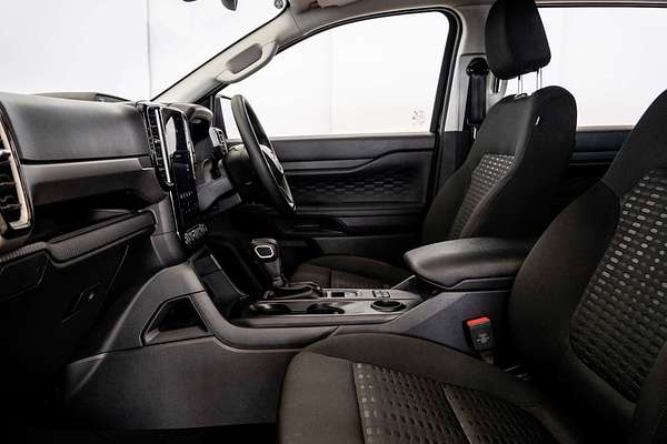 2024 Ford Everest Ambiente 2.0L
