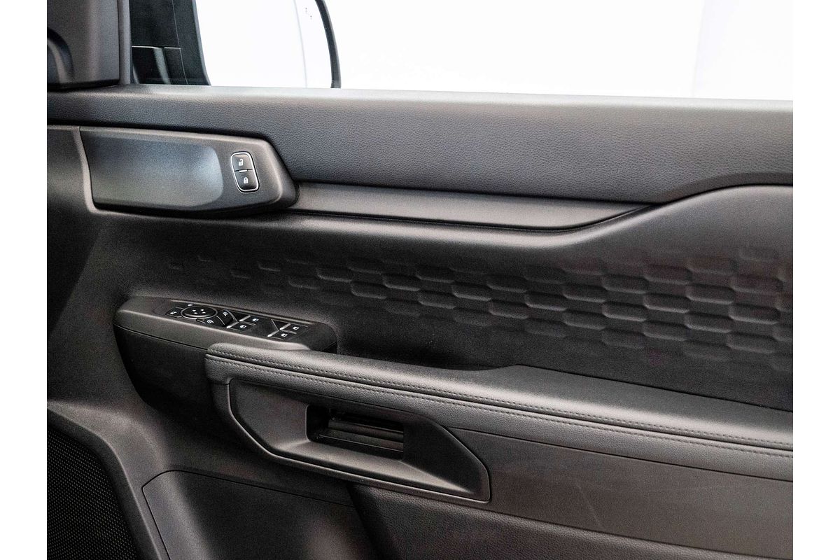 2024 Ford Everest Ambiente 2.0L