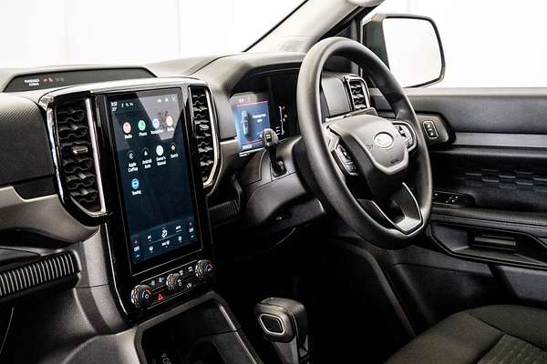 2024 Ford Everest Ambiente 2.0L