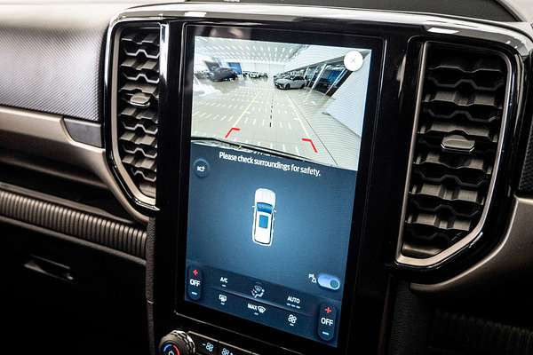 2024 Ford Everest Ambiente 2.0L