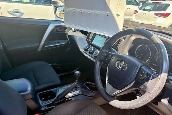 2017 Toyota RAV4 GX ZSA42R