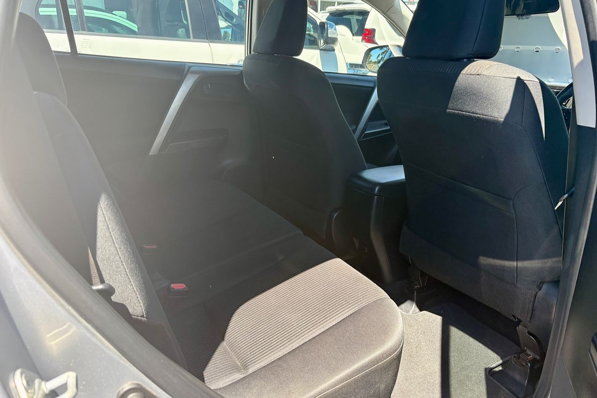 2017 Toyota RAV4 GX ZSA42R