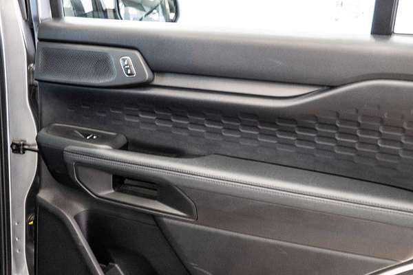 2024 Ford Everest Ambiente 2.0L