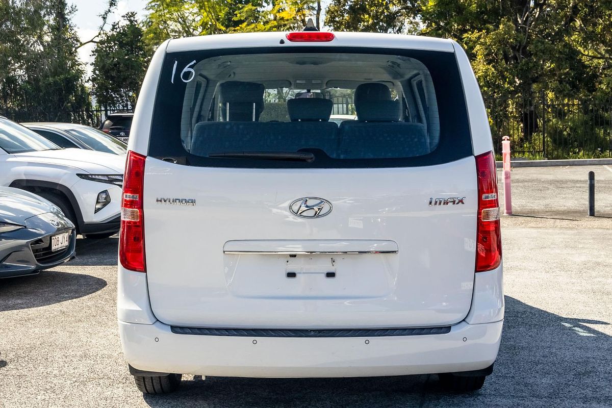 2019 Hyundai iMax Active TQ4