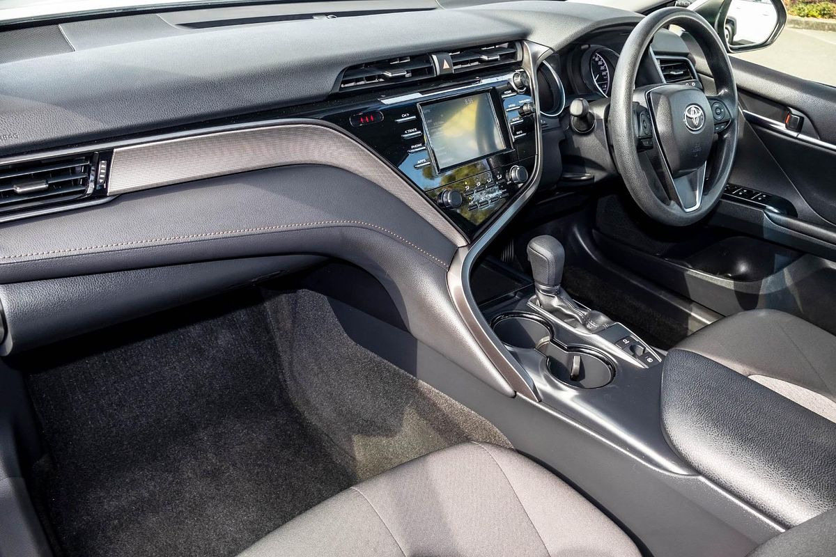 2020 Toyota Camry Ascent ASV70R
