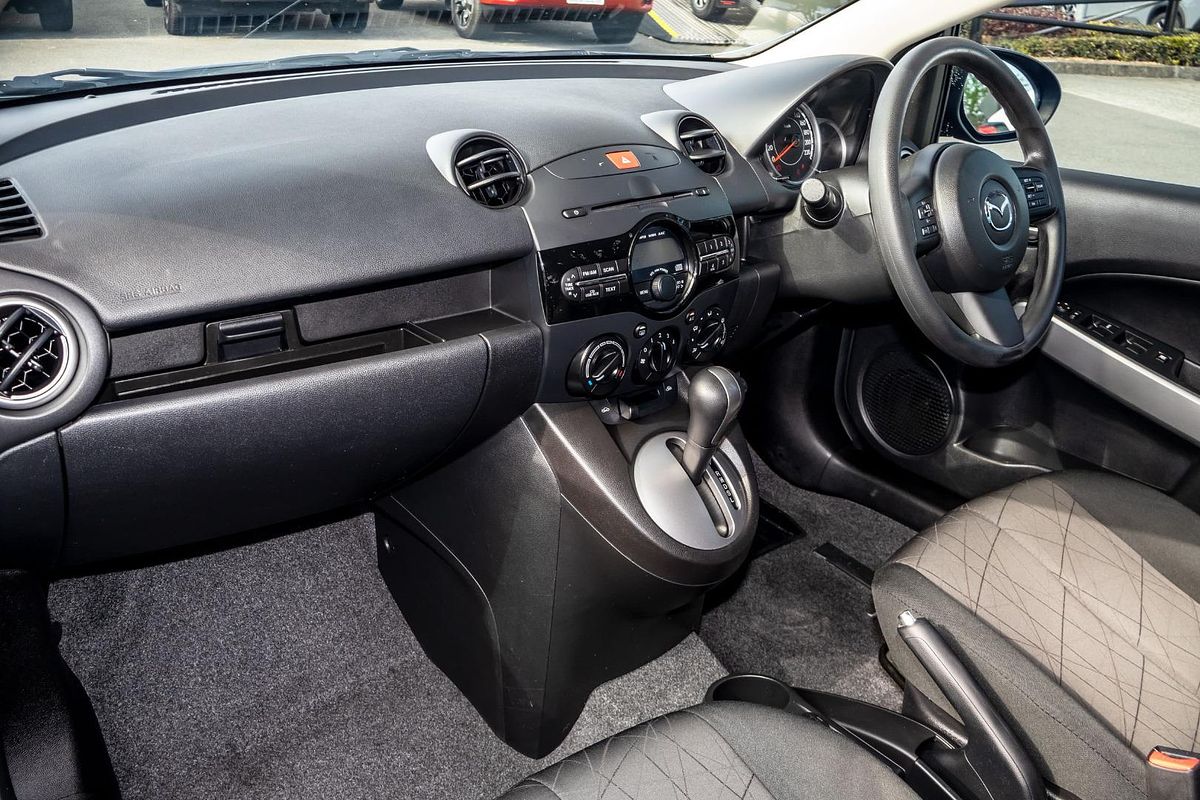 2014 Mazda 2 Neo Sport DE Series 2