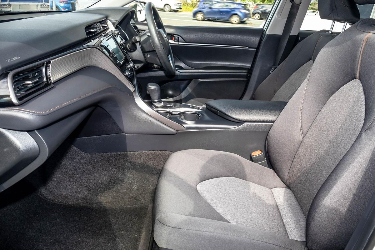 2020 Toyota Camry Ascent ASV70R