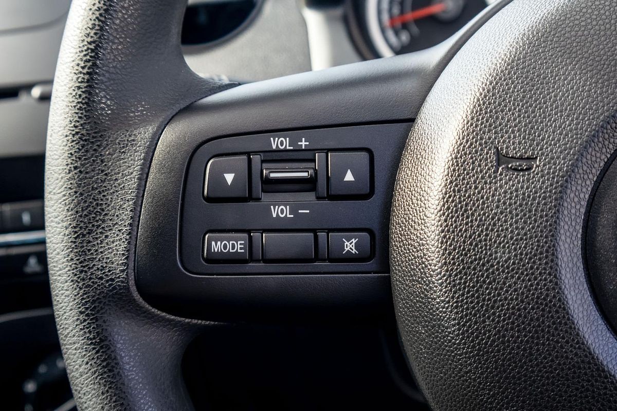 2014 Mazda 2 Neo Sport DE Series 2