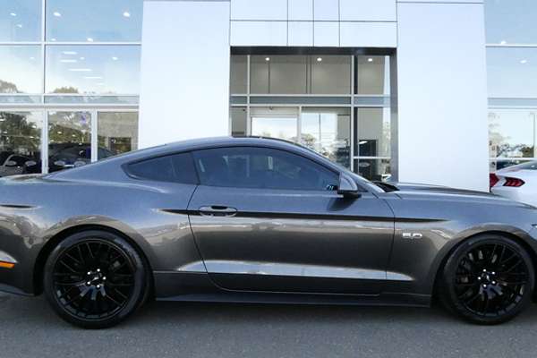 2017 Ford Mustang