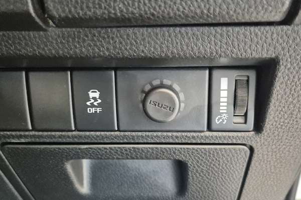 2023 Isuzu D-MAX LS-M 4X4