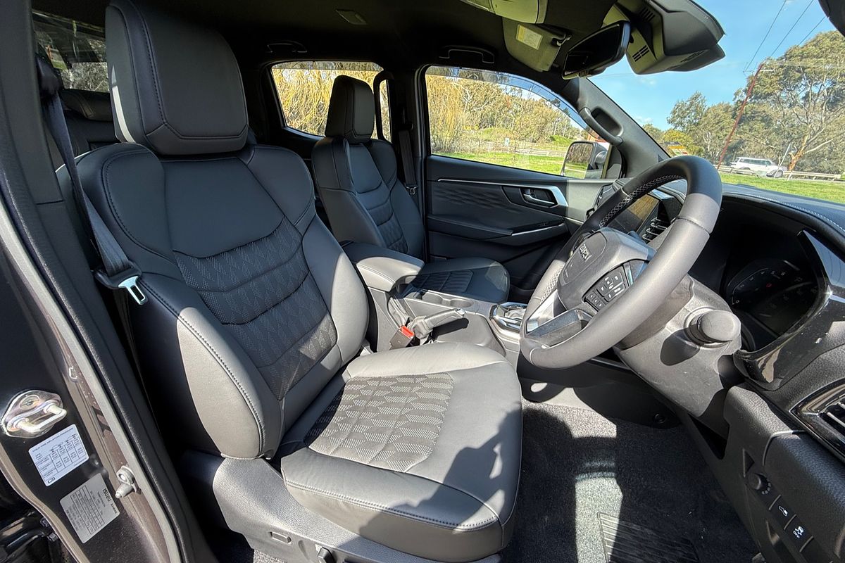2025 Isuzu D-MAX LS-U+ 4X4