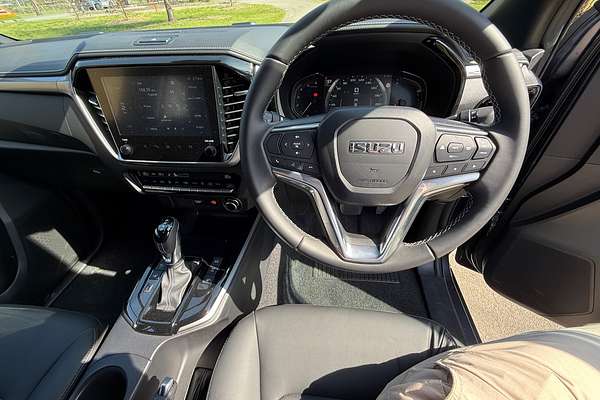 2025 Isuzu D-MAX LS-U+ 4X4