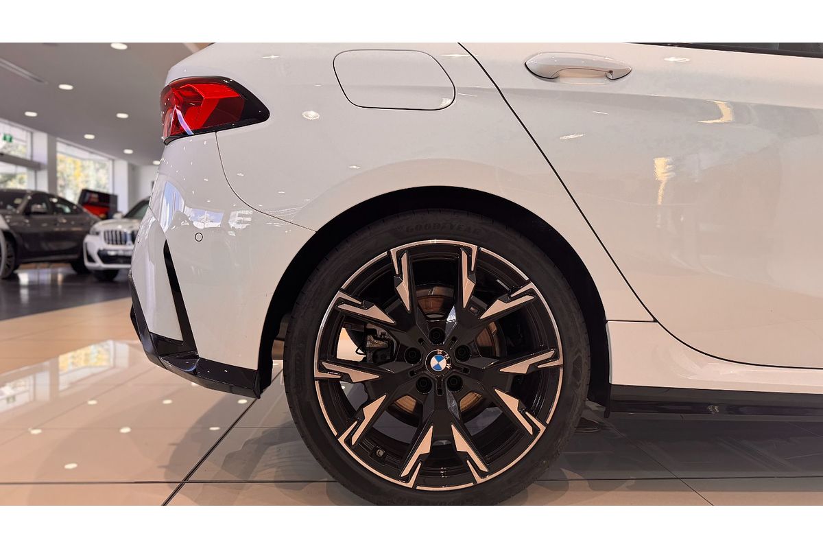 2024 BMW 1 Series 118 M Sport F70