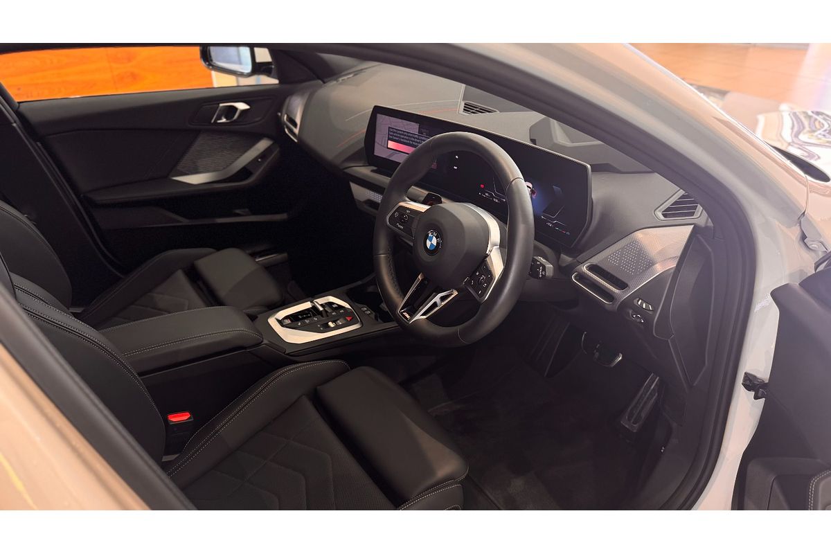 2024 BMW 1 Series 118 M Sport F70