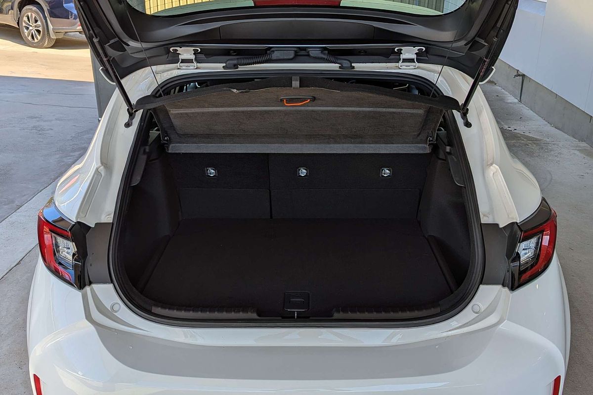 2023 Toyota Corolla Ascent Sport Hybrid ZWE219R