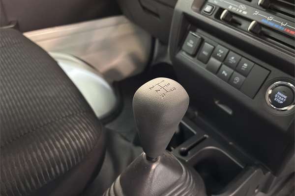 2025 Daihatsu Hijet Jumbo Extra 4WD