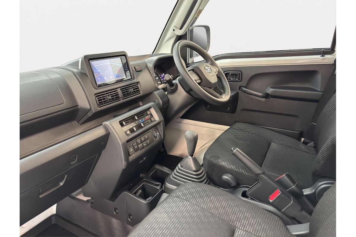 2025 Daihatsu Hijet Jumbo Extra 4WD