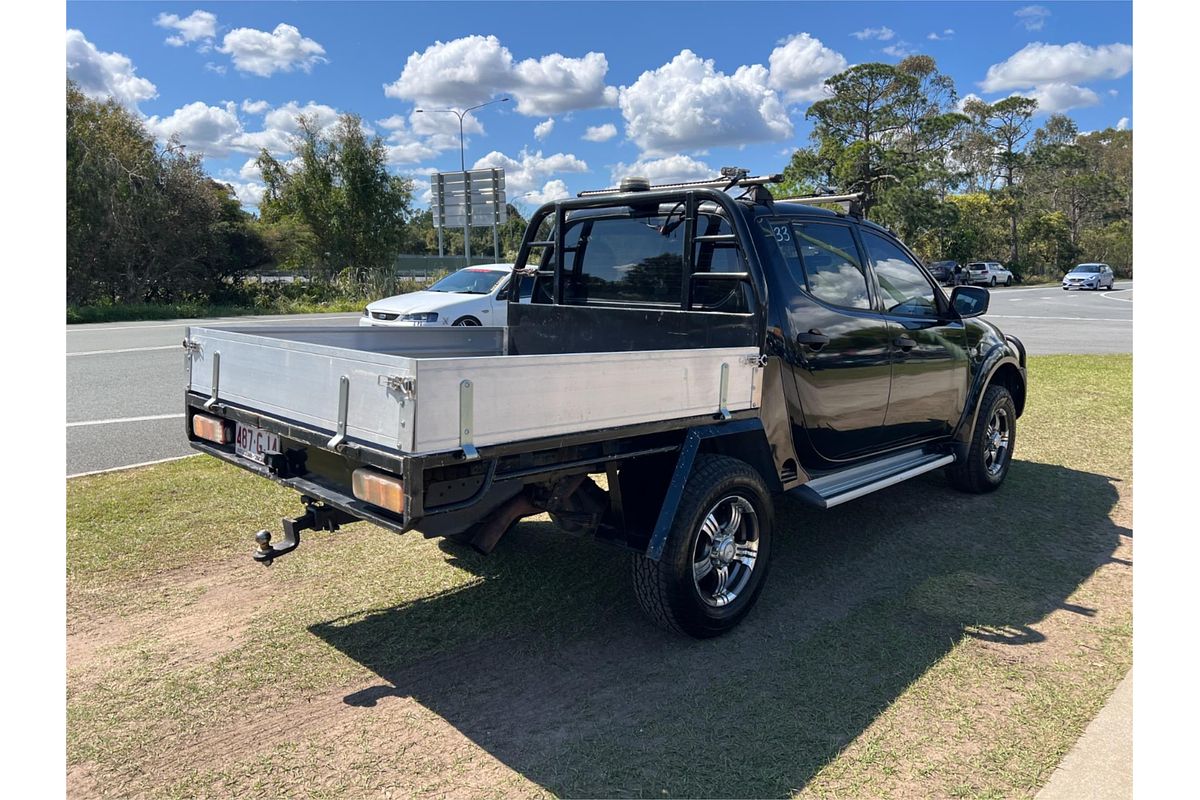 2015 Mitsubishi Triton GLX MN 4X4