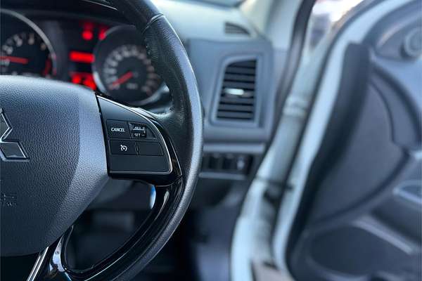 2019 Mitsubishi ASX ES XC