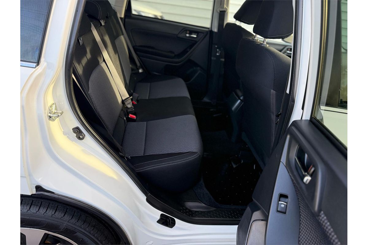 2017 Subaru Forester 2.5i-L S4