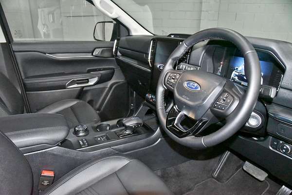 2025 Ford Everest Trend 2.0L