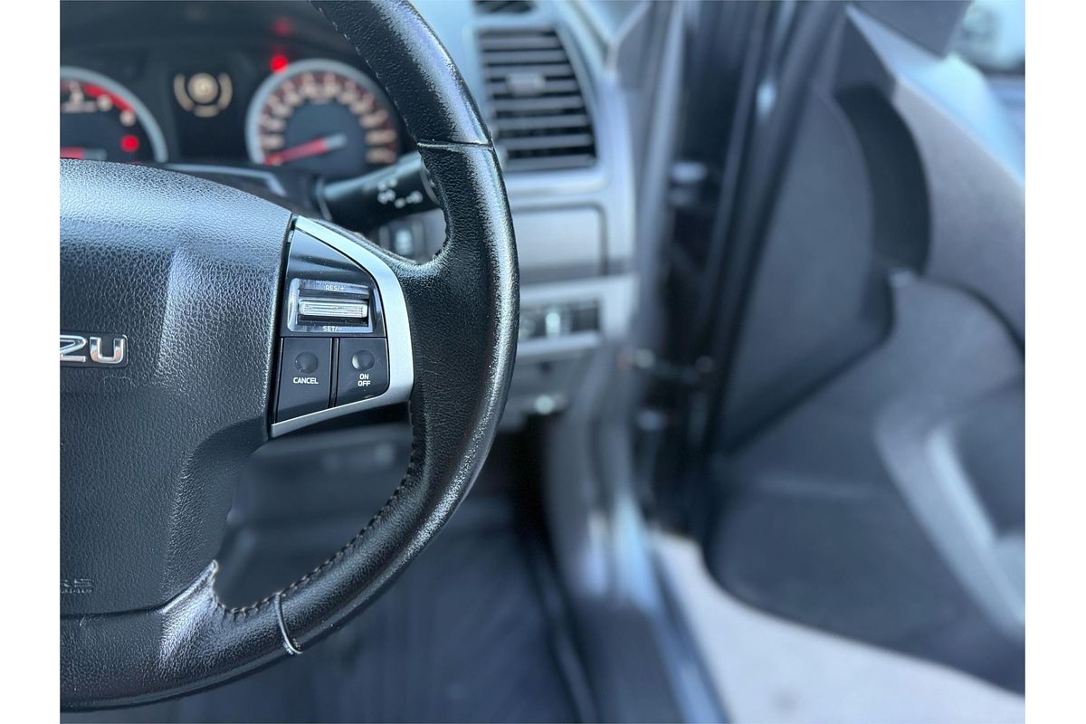 2020 Isuzu D-MAX LS-T High Ride Rear Wheel Drive