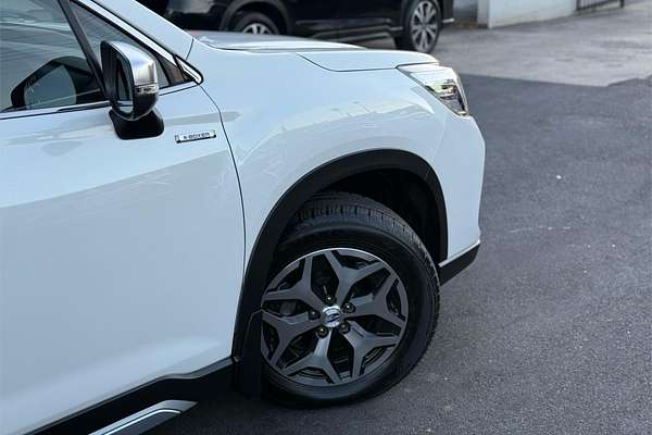 2021 Subaru Forester Hybrid L S5