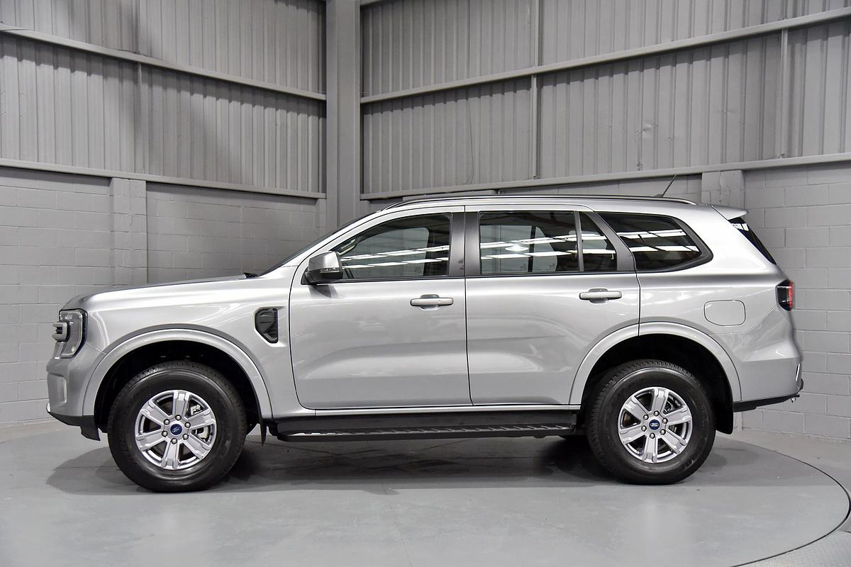 2024 Ford Everest Ambiente 2.0L