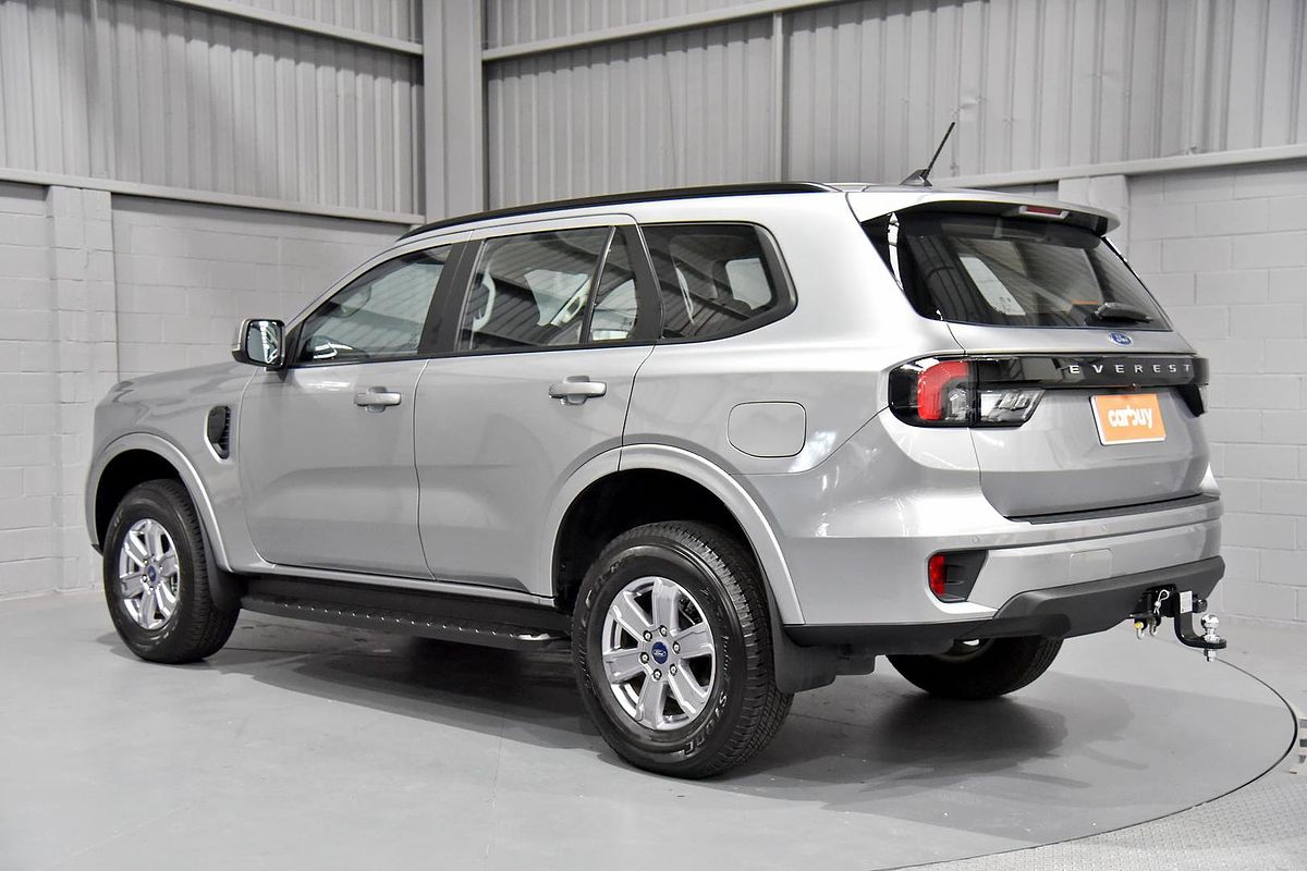 2024 Ford Everest Ambiente 2.0L