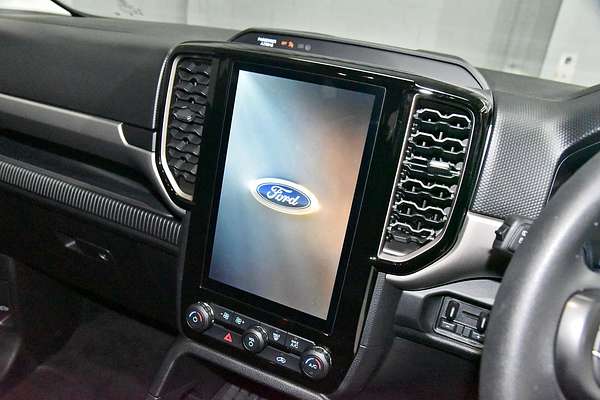 2024 Ford Everest Ambiente 2.0L