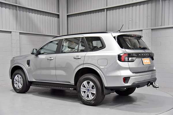 2024 Ford Everest Ambiente 2.0L