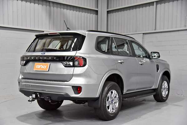 2024 Ford Everest Ambiente 2.0L