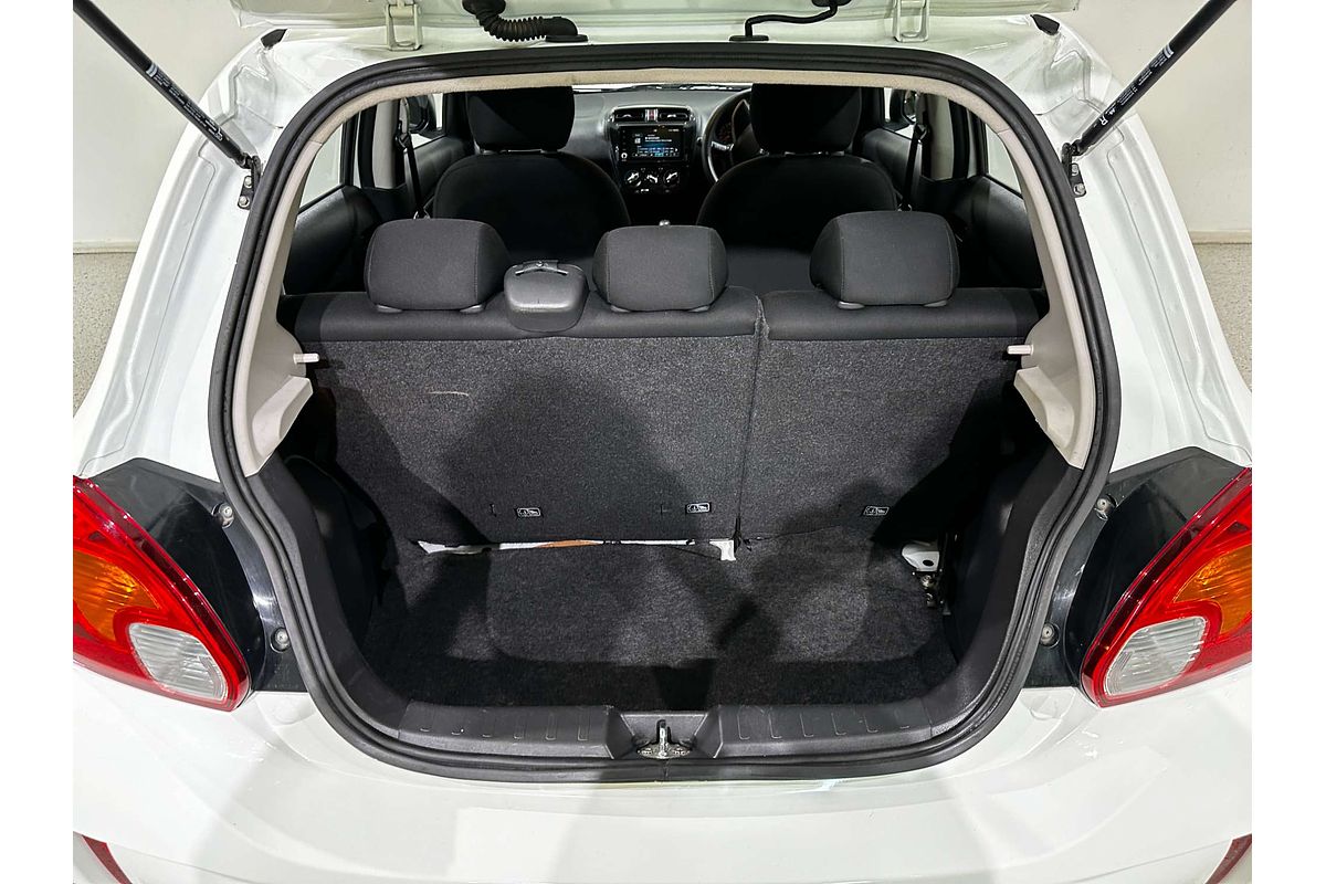 2021 Mitsubishi Mirage ES LB