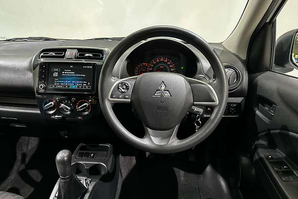 2021 Mitsubishi Mirage ES LB