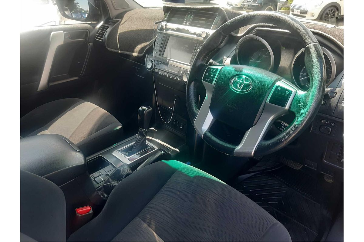 2016 Toyota Landcruiser GXL VDJ200R