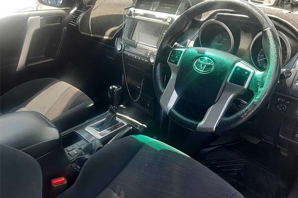 2016 Toyota Landcruiser GXL VDJ200R