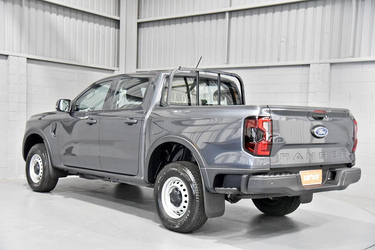 2024 Ford Ranger XL 4X4 2.0L