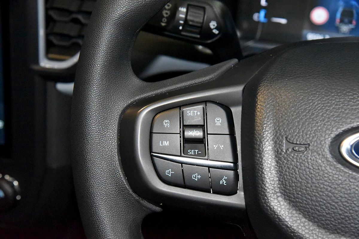 2024 Ford Ranger XL 4X4 2.0L