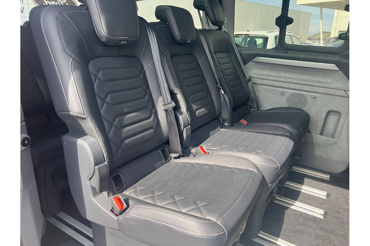 2024 Ford Tourneo Titanium X AV SWB